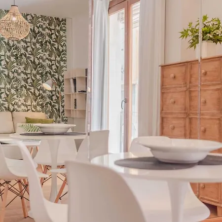 Cozy Apartment In The Heart Of Malaga By Rems Esterno foto